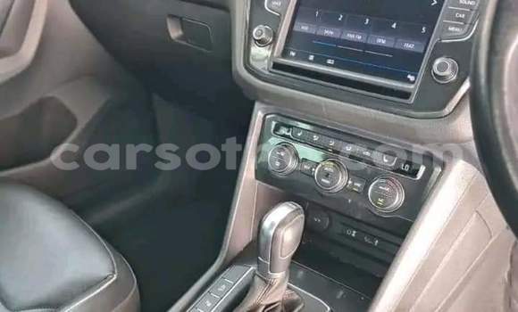 Acheter Occasion Voiture Volkswagen Tiguan Blanc à Hlotse, Leribe Acheter Occasion Voiture Volkswagen Tiguan Blanc à Hlotse, Leribe