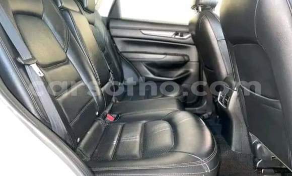 Acheter Occasion Voiture Mazda CX-5 Blanc à Hlotse, Leribe Acheter Occasion Voiture Mazda CX-5 Blanc à Hlotse, Leribe