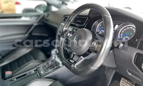 Acheter Occasion Voiture Volkswagen Golf R Blanc à Hlotse, Leribe Acheter Occasion Voiture Volkswagen Golf R Blanc à Hlotse, Leribe