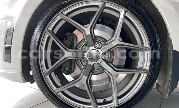 Acheter Occasion Voiture Volkswagen Golf R Blanc à Hlotse, Leribe Acheter Occasion Voiture Volkswagen Golf R Blanc à Hlotse, Leribe