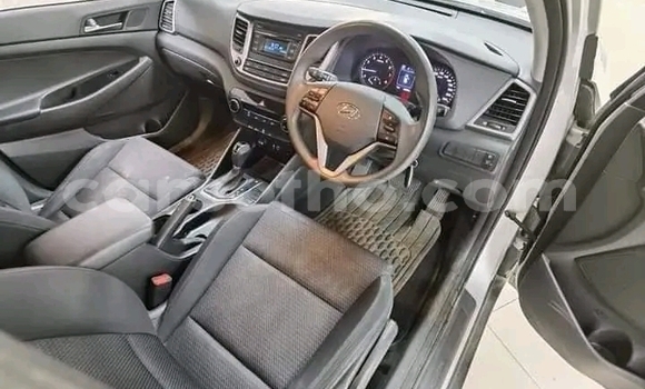 Acheter Occasion Voiture Hyundai Tucson Gris à Hlotse, Leribe Acheter Occasion Voiture Hyundai Tucson Gris à Hlotse, Leribe