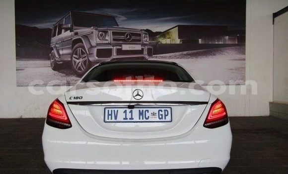 Buy Used Mercedes-Benz C-klasse White Car in Butha–Buthe in Thaba-Tseka Buy Used Mercedes-Benz C-klasse White Car in Butha–Buthe in Thaba-Tseka