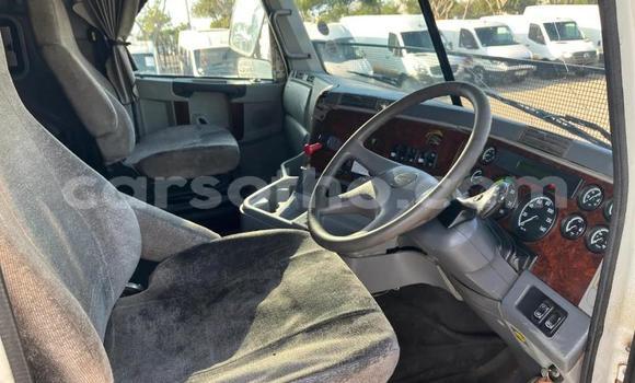 Sayi Na hannu Scania R420 White Babbar mota in Maseru a Maseru Sayi Na hannu Scania R420 White Babbar mota in Maseru a Maseru