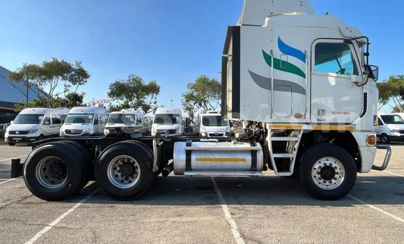 Sayi Na hannu Scania R420 White Babbar mota in Maseru a Maseru Sayi Na hannu Scania R420 White Babbar mota in Maseru a Maseru