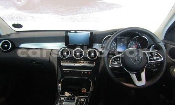 Buy Used Mercedes-Benz C-klasse White Car in Butha–Buthe in Thaba-Tseka Buy Used Mercedes-Benz C-klasse White Car in Butha–Buthe in Thaba-Tseka