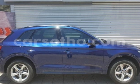 Sayi Na hannu Audi Q5 Blue Mota in Hlotse a Leribe Sayi Na hannu Audi Q5 Blue Mota in Hlotse a Leribe