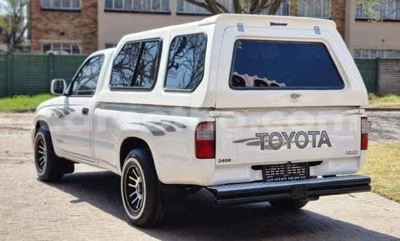 اشتري مستعمل Toyota Hilux White سيارة في Maseru في Maseru اشتري مستعمل Toyota Hilux White سيارة في Maseru في Maseru