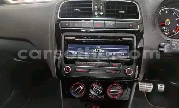 Sayi Na hannu Volkswagen Polo White Mota in Hlotse a Leribe Sayi Na hannu Volkswagen Polo White Mota in Hlotse a Leribe