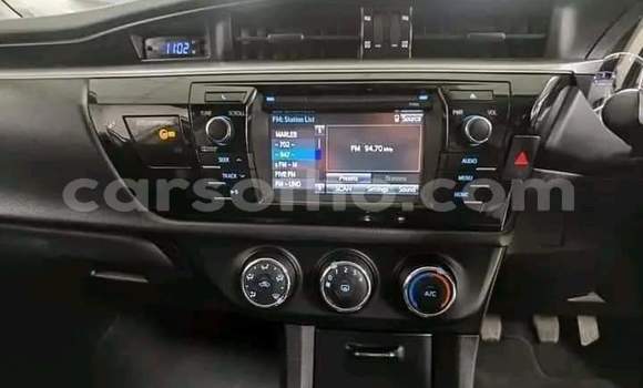 Buy Used Toyota Corolla White Car in Hlotse in Leribe Buy Used Toyota Corolla White Car in Hlotse in Leribe