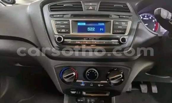 Sayi Na hannu Hyundai i20 Silver Mota in Hlotse a Leribe Sayi Na hannu Hyundai i20 Silver Mota in Hlotse a Leribe