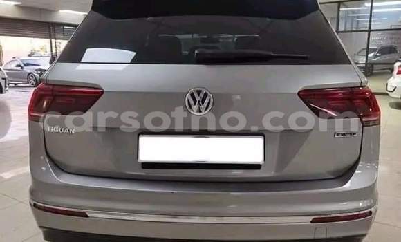 Sayi Na hannu Volkswagen Tiguan Silver Mota in Hlotse a Leribe Sayi Na hannu Volkswagen Tiguan Silver Mota in Hlotse a Leribe