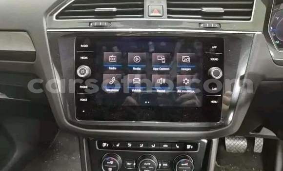 Sayi Na hannu Volkswagen Tiguan Silver Mota in Hlotse a Leribe Sayi Na hannu Volkswagen Tiguan Silver Mota in Hlotse a Leribe