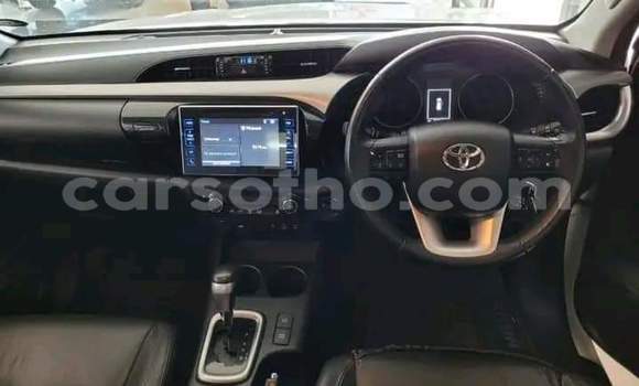 Acheter Occasion Voiture Toyota Hilux Blanc à Hlotse, Leribe Acheter Occasion Voiture Toyota Hilux Blanc à Hlotse, Leribe