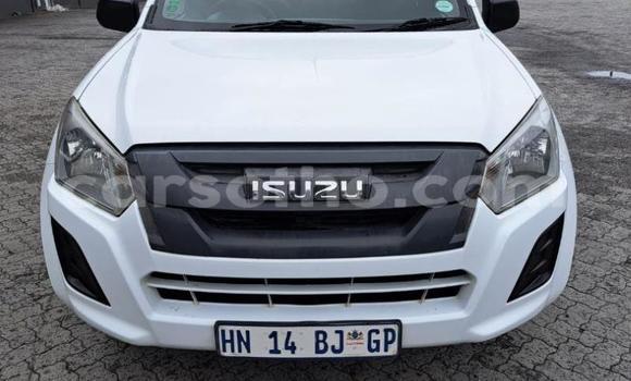 Acheter Occasion Voiture Isuzu D–MAX Blanc à Maseru, Maseru Acheter Occasion Voiture Isuzu D–MAX Blanc à Maseru, Maseru