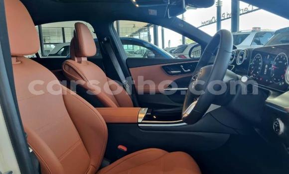 Acheter Occasion Voiture Mercedes-Benz C–Class Blanc à Maseru, Maseru Acheter Occasion Voiture Mercedes-Benz C–Class Blanc à Maseru, Maseru