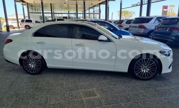 Acheter Occasion Voiture Mercedes-Benz C–Class Blanc à Maseru, Maseru Acheter Occasion Voiture Mercedes-Benz C–Class Blanc à Maseru, Maseru