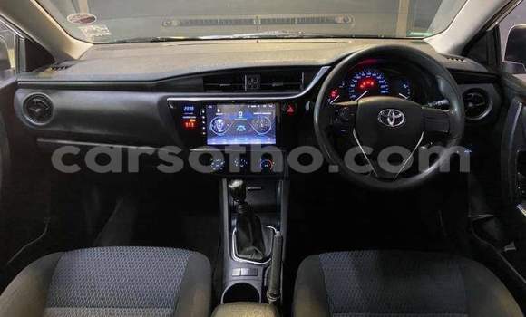 Sayi Na hannu Toyota Corolla White Mota in Maseru a Maseru Sayi Na hannu Toyota Corolla White Mota in Maseru a Maseru