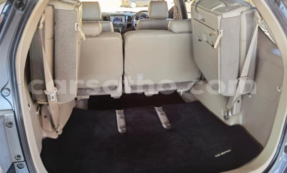 Acheter Occasion Voiture Toyota Fortuner Autre à Maputsoe, Leribe Acheter Occasion Voiture Toyota Fortuner Autre à Maputsoe, Leribe