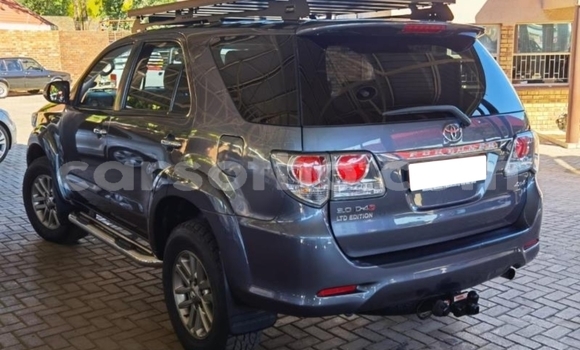 Acheter Occasion Voiture Toyota Fortuner Autre à Maputsoe, Leribe Acheter Occasion Voiture Toyota Fortuner Autre à Maputsoe, Leribe