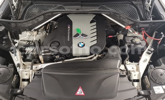 Sayi Na hannu BMW X5 M White Mota in Maseru a Maseru Sayi Na hannu BMW X5 M White Mota in Maseru a Maseru