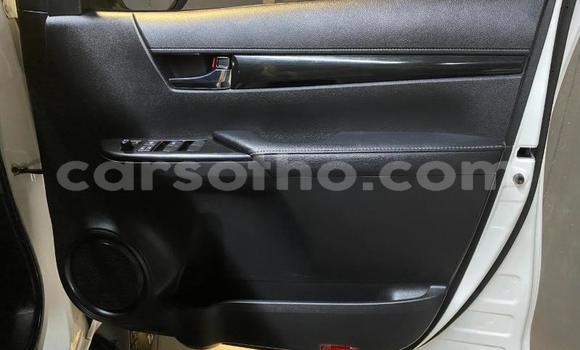 Buy Used Toyota Hilux White Car in Maseru in Maseru Buy Used Toyota Hilux White Car in Maseru in Maseru
