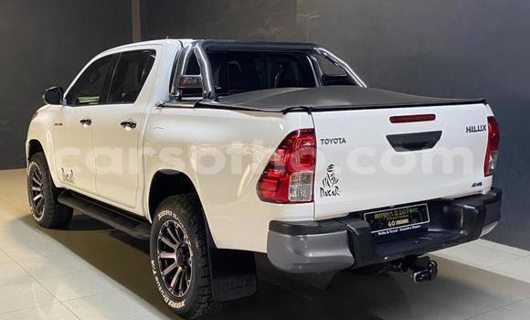 Buy Used Toyota Hilux White Car in Maseru in Maseru Buy Used Toyota Hilux White Car in Maseru in Maseru
