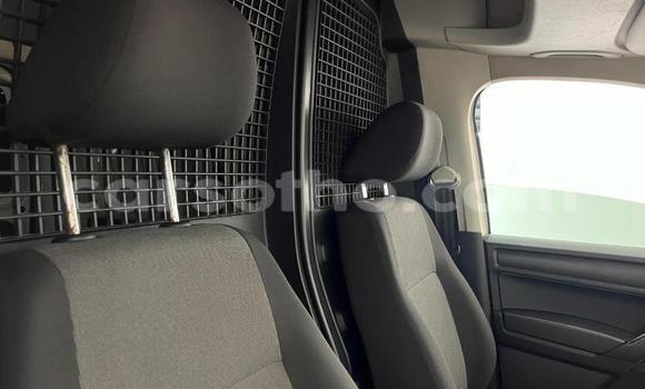 اشتري مستعمل Volkswagen Caddy White سيارة في Maseru في Maseru اشتري مستعمل Volkswagen Caddy White سيارة في Maseru في Maseru