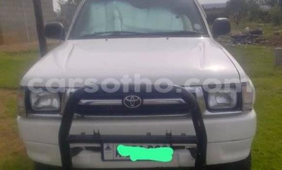 Acheter Occasion Voiture Toyota Hilux Blanc à Maseru, Maseru Acheter Occasion Voiture Toyota Hilux Blanc à Maseru, Maseru