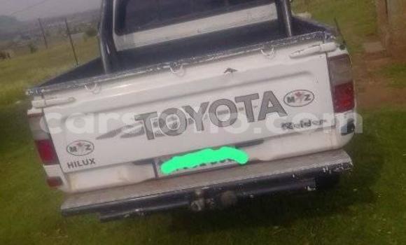 Acheter Occasion Voiture Toyota Hilux Blanc à Maseru, Maseru Acheter Occasion Voiture Toyota Hilux Blanc à Maseru, Maseru