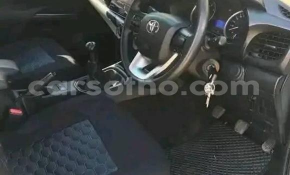 Acheter Occasion Voiture Toyota Hilux Blanc à Maseru, Maseru Acheter Occasion Voiture Toyota Hilux Blanc à Maseru, Maseru