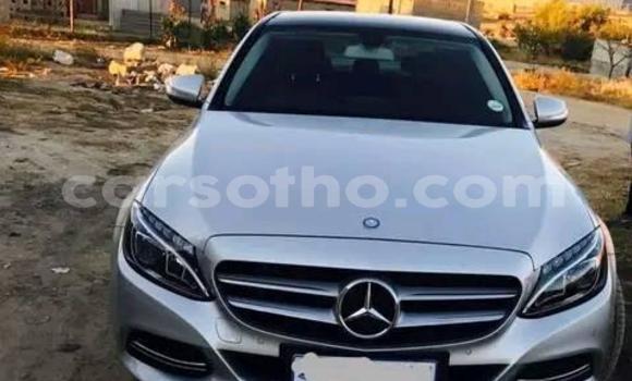 اشتري مستعمل Mercedes-Benz C-Classe Other سيارة في Maseru في Maseru