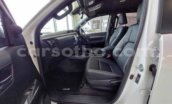 Acheter Occasion Voiture Toyota Hilux Blanc à Maseru, Maseru Acheter Occasion Voiture Toyota Hilux Blanc à Maseru, Maseru