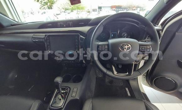 Acheter Occasion Voiture Toyota Hilux Blanc à Maseru, Maseru Acheter Occasion Voiture Toyota Hilux Blanc à Maseru, Maseru