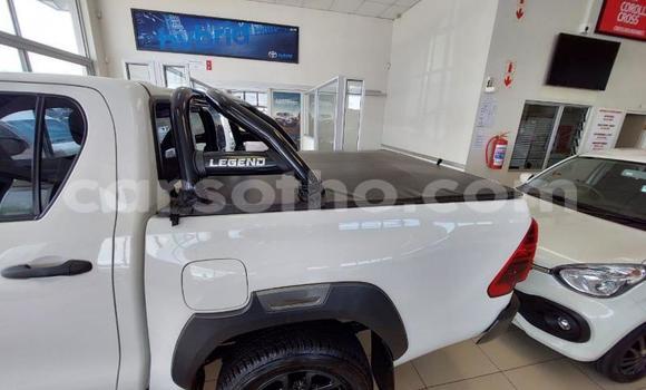 Acheter Occasion Voiture Toyota Hilux Blanc à Maseru, Maseru Acheter Occasion Voiture Toyota Hilux Blanc à Maseru, Maseru