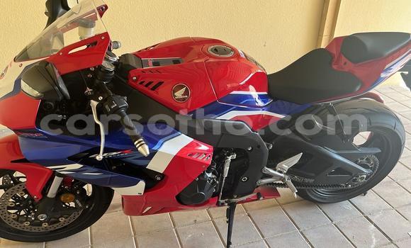 Buy Used Honda CBR 1000 RR Red Bike in Maseru in Maseru Buy Used Honda CBR 1000 RR Red Bike in Maseru in Maseru