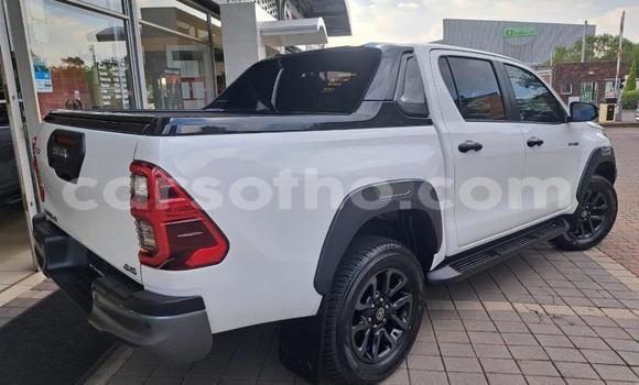 اشتري مستعمل Toyota Hilux White سيارة في Maseru في Maseru اشتري مستعمل Toyota Hilux White سيارة في Maseru في Maseru