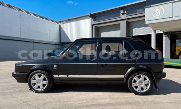 Buy Used Volkswagen Golf Black Car in Maseru in Maseru Buy Used Volkswagen Golf Black Car in Maseru in Maseru