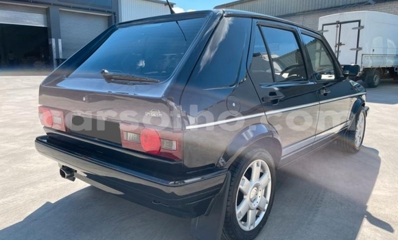Buy Used Volkswagen Golf Black Car in Maseru in Maseru Buy Used Volkswagen Golf Black Car in Maseru in Maseru