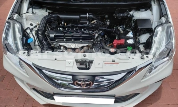 Sayi Na hannu Toyota Starlet White Mota in Maputsoe a Leribe Sayi Na hannu Toyota Starlet White Mota in Maputsoe a Leribe