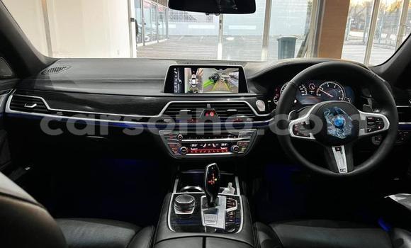 Sayi Na hannu BMW 7-Series White Mota in Maseru a Maseru Sayi Na hannu BMW 7-Series White Mota in Maseru a Maseru