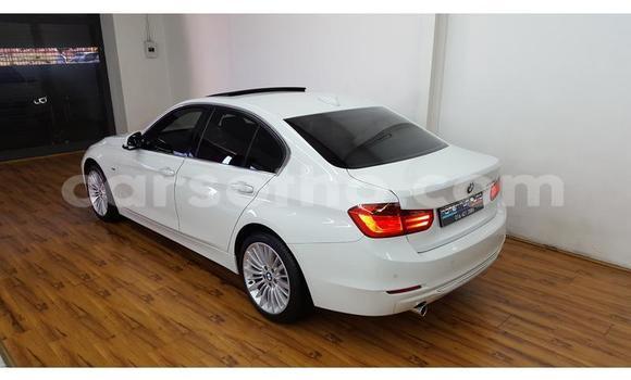 اشتري مستعمل BMW 3–Series White سيارة في Maseru في Maseru اشتري مستعمل BMW 3–Series White سيارة في Maseru في Maseru