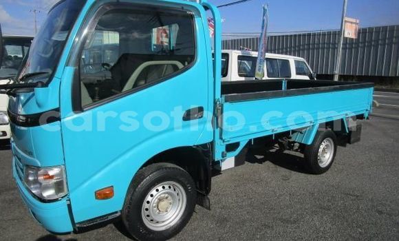 اشتري مستعمل Toyota Dyna Blue شاحنة في Maseru في Maseru