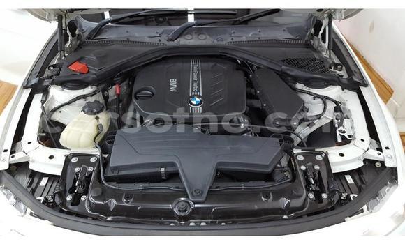اشتري مستعمل BMW 3–Series White سيارة في Maseru في Maseru اشتري مستعمل BMW 3–Series White سيارة في Maseru في Maseru