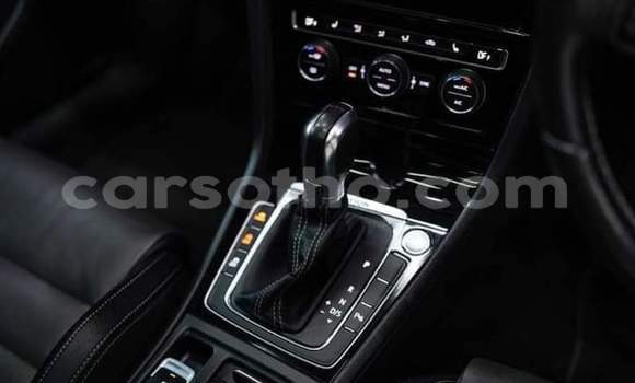 Sayi Na hannu Volkswagen Golf R Blue Mota in Maseru a Maseru Sayi Na hannu Volkswagen Golf R Blue Mota in Maseru a Maseru