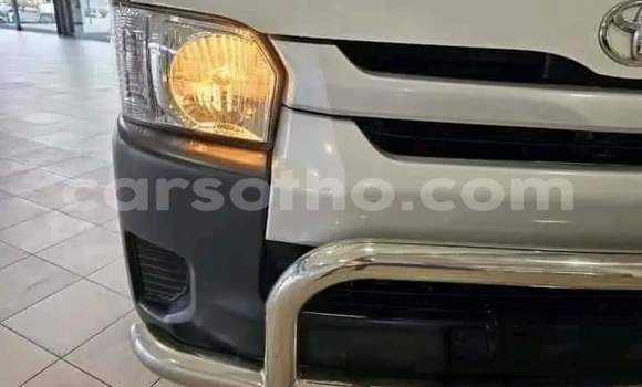 اشتري مستعمل Toyota Hiace White سيارة في Maseru في Maseru اشتري مستعمل Toyota Hiace White سيارة في Maseru في Maseru