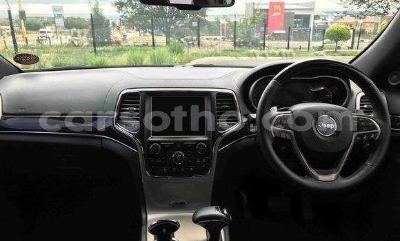 اشتري مستعمل Jeep Cherokee Black سيارة في Maseru في Maseru اشتري مستعمل Jeep Cherokee Black سيارة في Maseru في Maseru