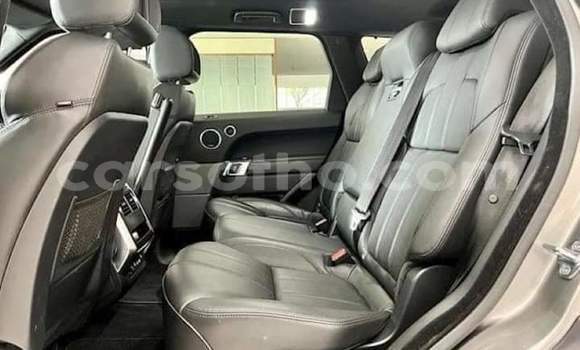 Sayi Na hannu Land Rover Range Rover Sport Silver Mota in Maseru a Maseru Sayi Na hannu Land Rover Range Rover Sport Silver Mota in Maseru a Maseru