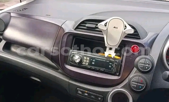 Buy Used Honda FIT Blue Car in Maseru in Maseru Buy Used Honda FIT Blue Car in Maseru in Maseru