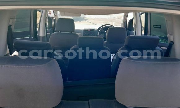 Acheter Occasion Voiture Volkswagen Touran Autre à Maseru, Maseru Acheter Occasion Voiture Volkswagen Touran Autre à Maseru, Maseru