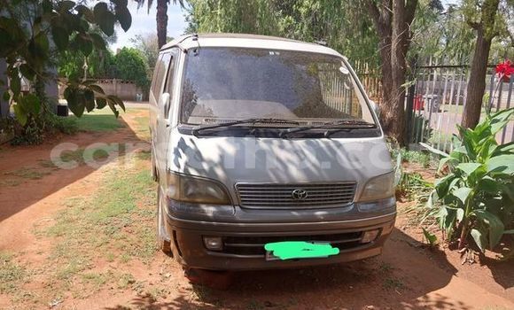 Acheter Occasion Voiture Haima M3 Autre à Maputsoa, Leribe Acheter Occasion Voiture Haima M3 Autre à Maputsoa, Leribe